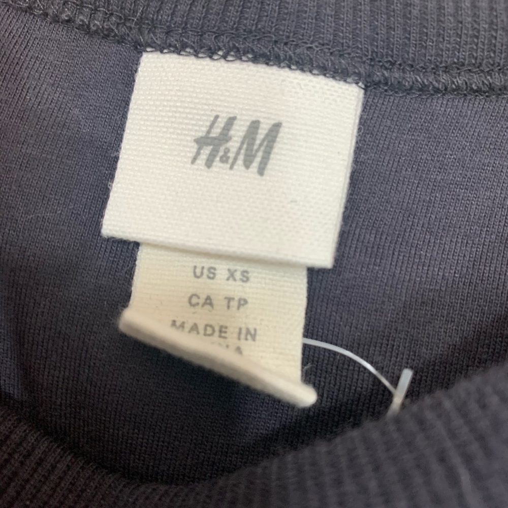 H&M dress - Picture 2 of 2
